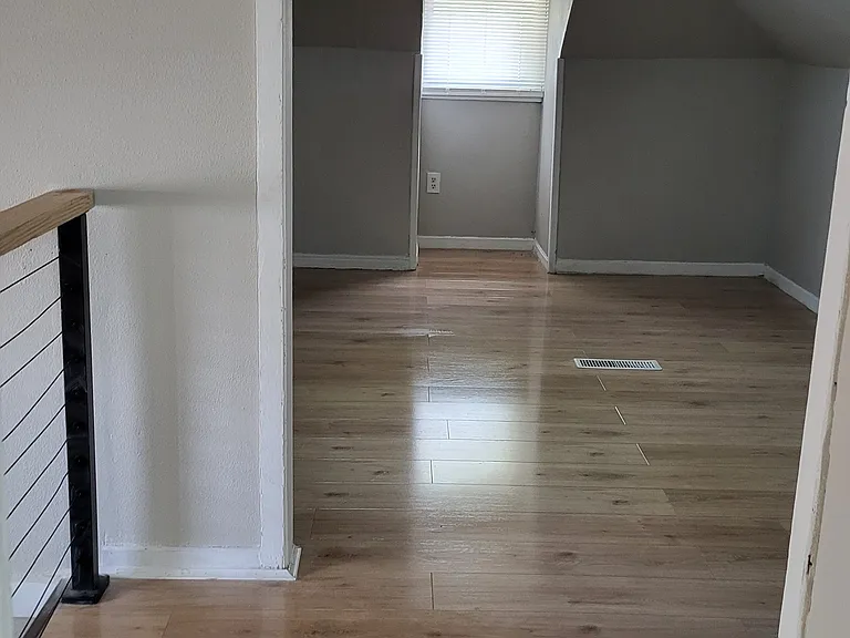 1414 Copeland Ave — Photo 3