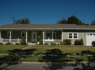 1 Dartmouth Rd, Somers Point, NJ 08244