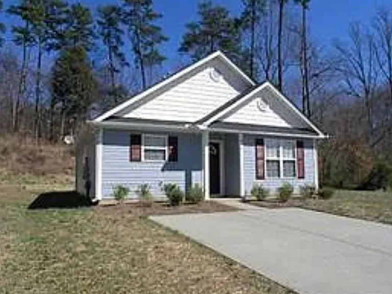 918 Valley Ridge Rd — Photo 1