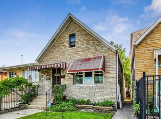 3237 S Oakley Ave, Chicago, IL 60608