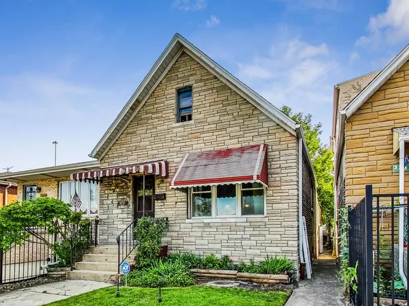 3237 S Oakley Ave, Chicago, IL 60608