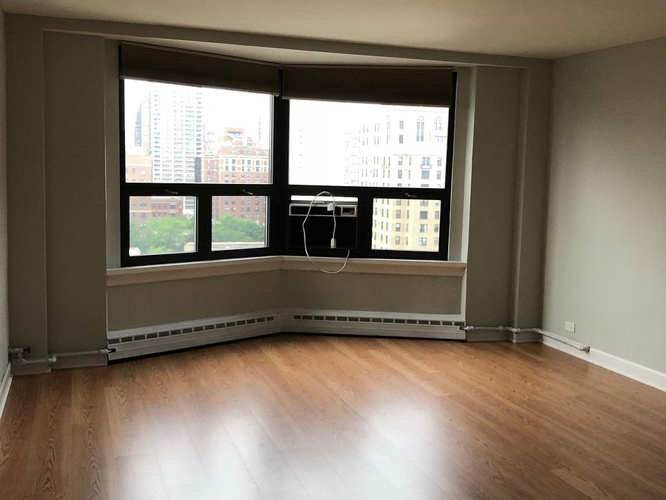 1st image of 445 W Wellington Ave APT 1G