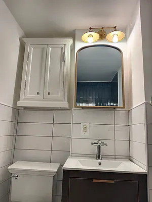 Rented by Dyer Estate Mgmt | media 22