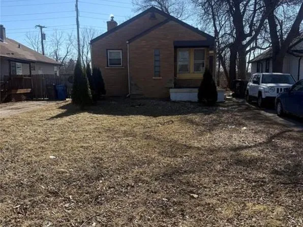 26449 Trowbridge St, Inkster, MI 48141