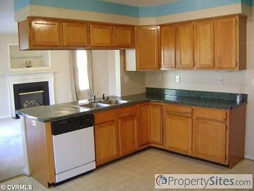 5th image of 7818 Mill River Ln