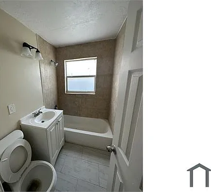 2 bed, $1,700 — Photo 3