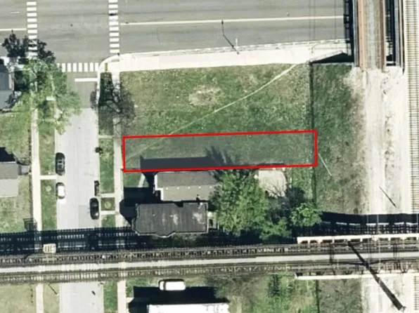 5905 S La Salle St, Chicago, IL 60621