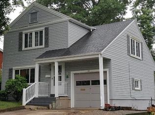 822 Pinecrest Dr, McKeesport, PA