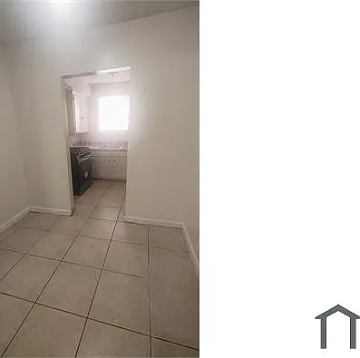 861 W 42nd Pl — Photo 20
