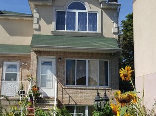 15 Mitchel Ln, Staten Island, NY
