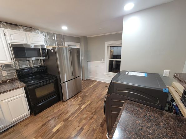 29 Foster St #1, Keene, NH 03431