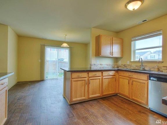5th image of 8016 147th St E