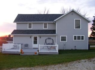 N5322 County Road M, Juneau, WI 53039