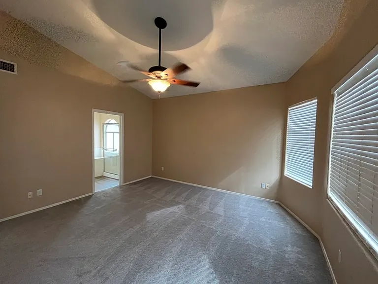 334 N Brighton Ln — Photo 6
