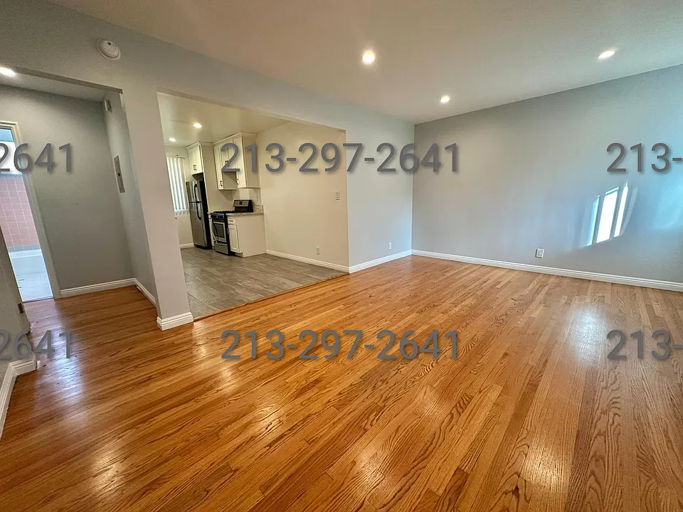 966 Elden Ave #2