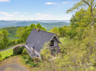 871 Rich Knob Rd, Little Switzerland, NC 28749
