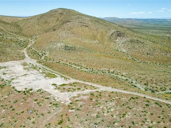 2 Miles W #395, Adelanto, CA 92301