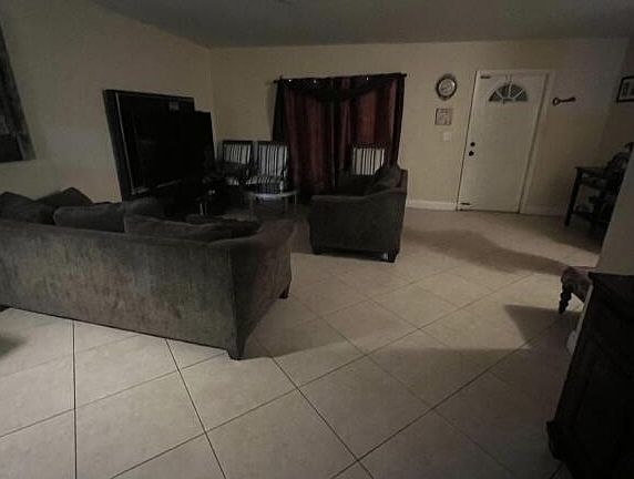 5th image of 6075 Oak Royal Drive