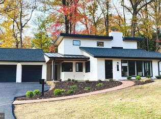 3110 Sleepy Hollow Rd, Falls Church, VA 22042