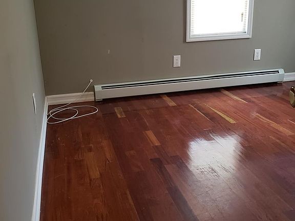 5th image of 10029 205th St
