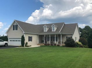 1119 Majestic Oaks Dr, Forest, VA 24551