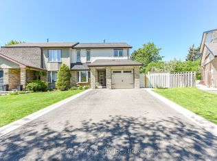 14 Leacrest St, Brampton, ON L6S 3K6