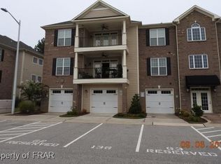810 Astron Ln, Fayetteville, NC 28314