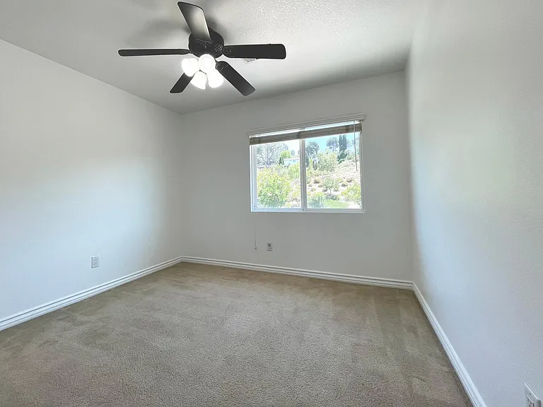 19608 Alyssa Dr — Photo 16