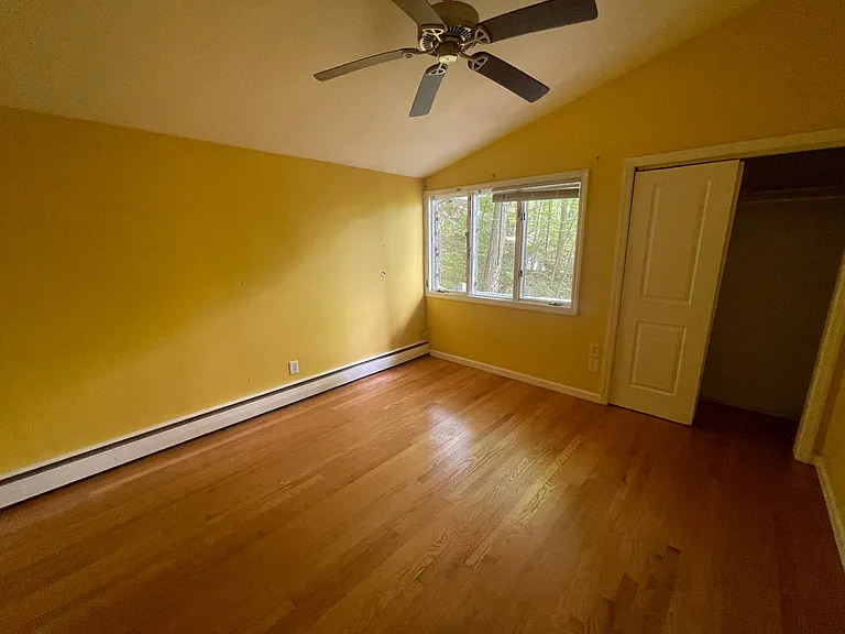 43 Valerie Ct — Photo 8