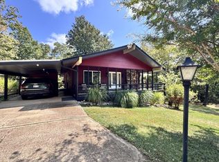25 N Walla Walla Dr, Cherokee Village, AR 72529