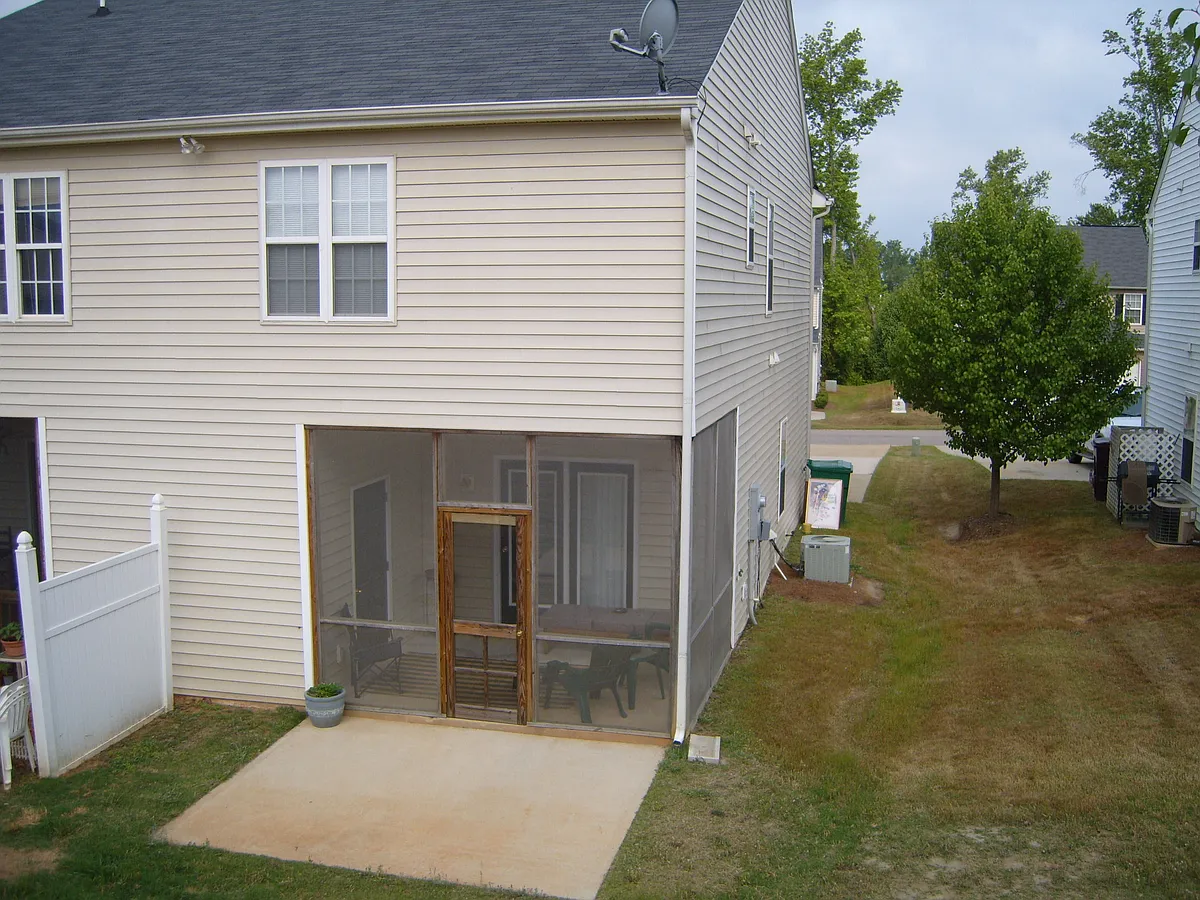 Building Photo - 124 Woodson Dr