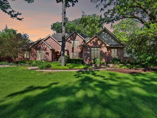 9020 Wildrose Ln, Marengo, IL 60152