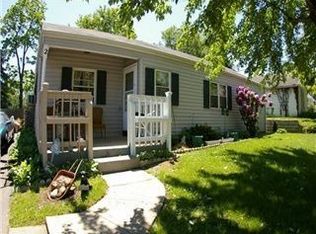 2 W Minuit Dr, New Castle, DE 19720