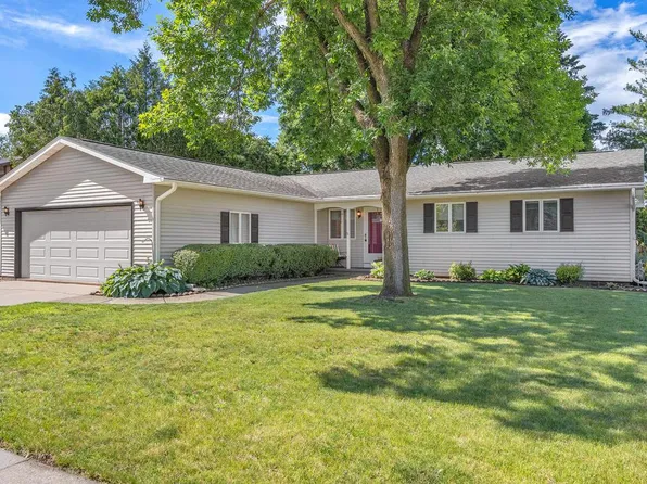 1160 W 19th AVENUE, Oshkosh, WI 54902