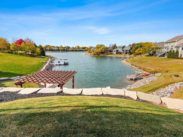 1655 E Sonata Dr, Green Bay, WI 54311