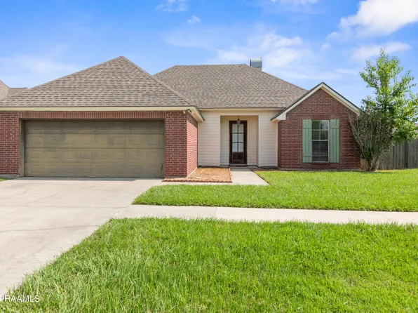 202 Swallows Pass, Carencro, LA 70520