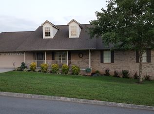 2702 Madison Rdg, Sevierville, TN 37876