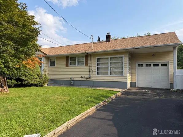 943 New Dover Rd, Edison, NJ 08820