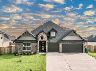 884 Ardiano Ave, Tontitown, AR 72762