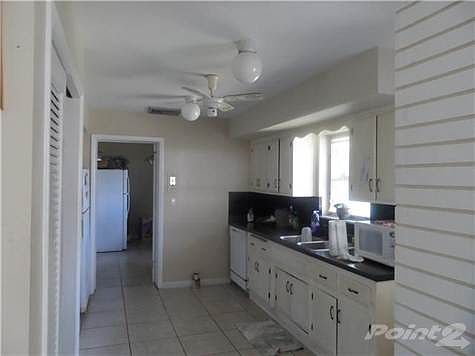 3rd image of 1205 Wynnewood Dr