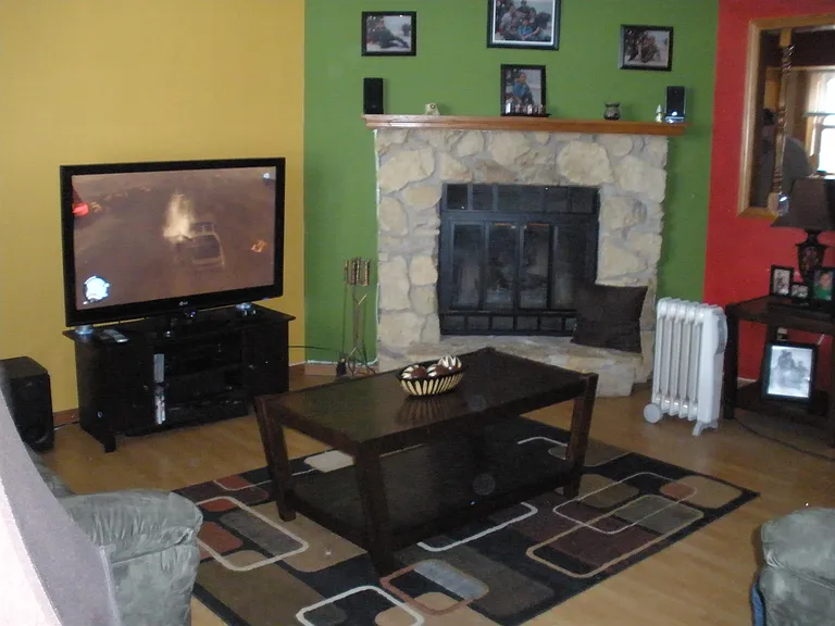 6763 Hammersley Rd — Photo 19