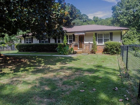 5th image of 2555 Shady Grove Rd
