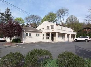 207 Pompton Ave, Verona, NJ 07044