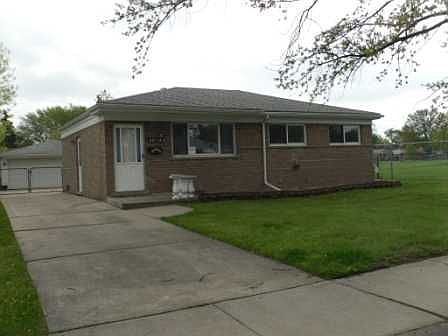 1st image of 22116 Violet St