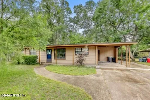 7924 Renoir Dr Photo 1