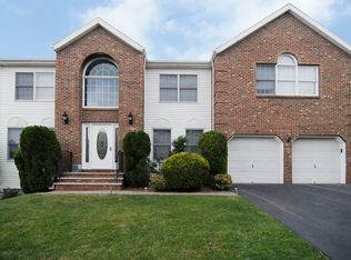 110 Point View Pkwy, Wayne, NJ 07470