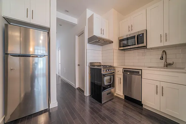 Rented by Triplemint | media 14