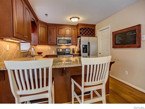 5th image of 10831 Smithers Ct #10831