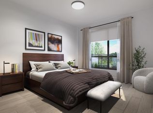 10405 147th St #504, Surrey, BC