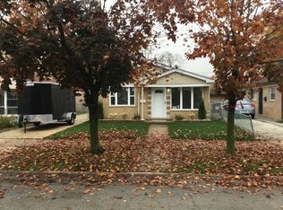 719 E 155th St, Phoenix, IL 60426